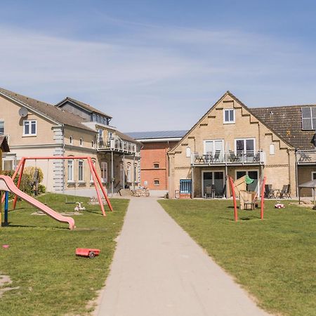 Buedlfarm - Der Familien-Erlebnishof In Strandnaehe フェーマルン エクステリア 写真